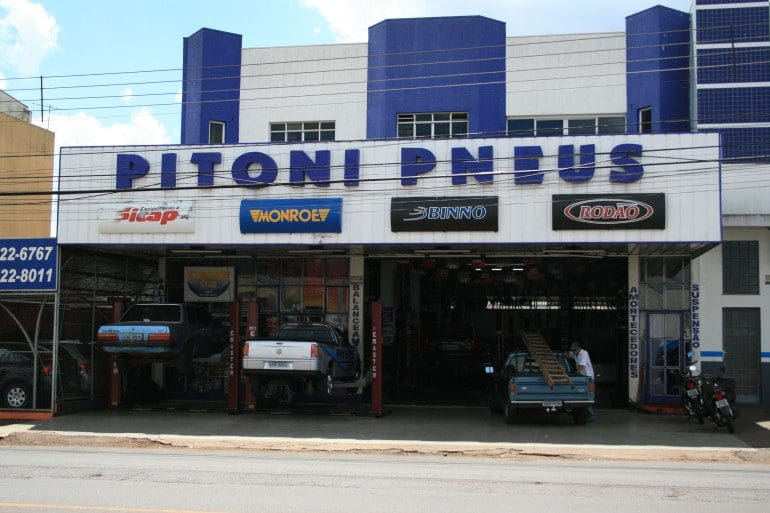 Pitoni Pneus