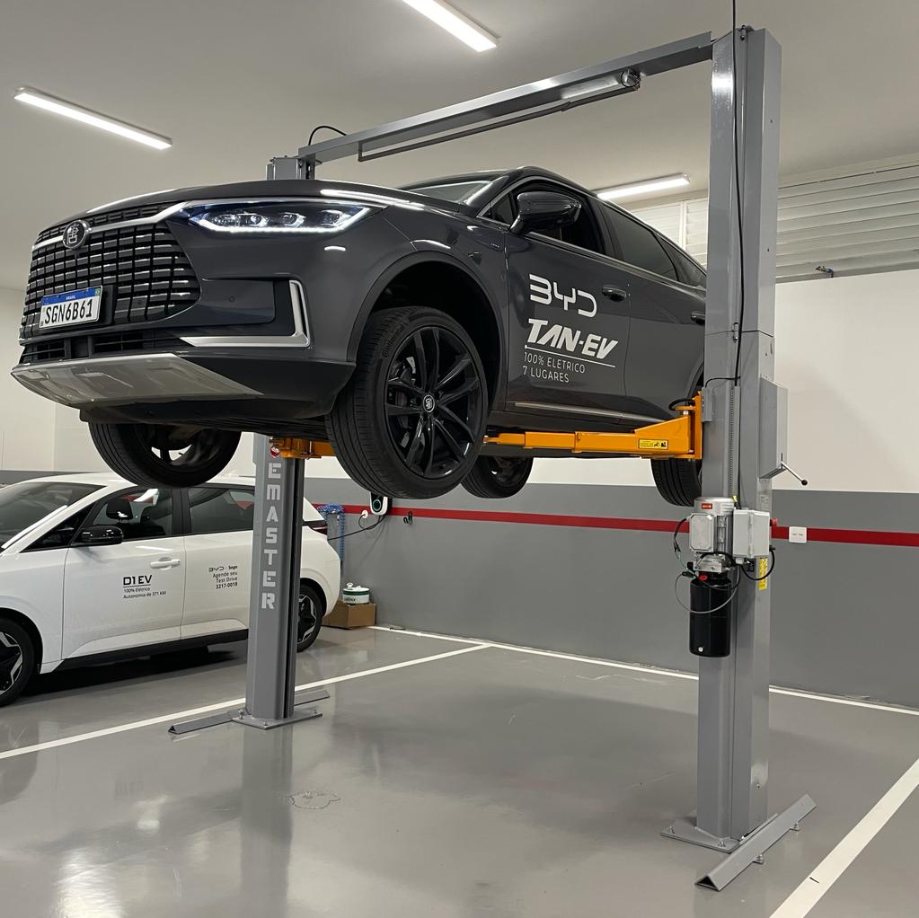 Elevador Automotivo Pórtico Hidráulico EC PH 4.1 TON
